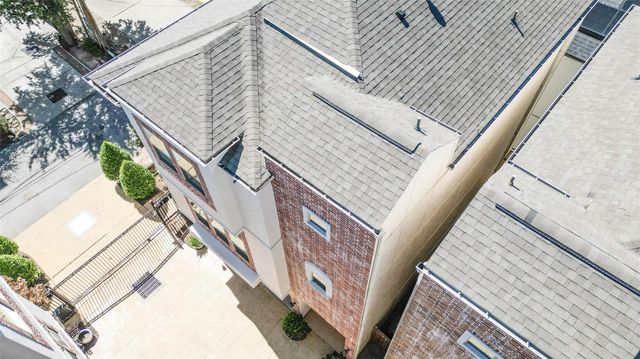 5636 Kiam Street A, Houston, TX 77007