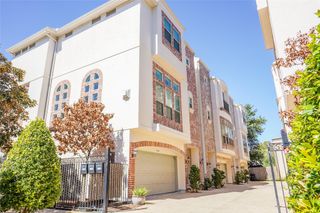 5636 Kiam Street A, Houston, TX 77007