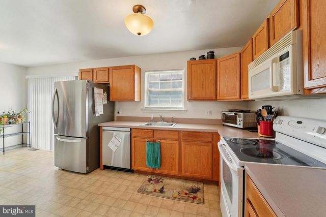 7206 RUTHERFORD GREEN CIR, Baltimore, MD 21244