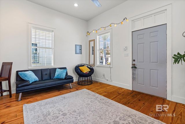 951 Montgomery Street, Mobile, AL 36604