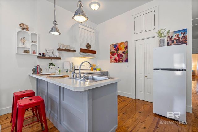 951 Montgomery Street, Mobile, AL 36604