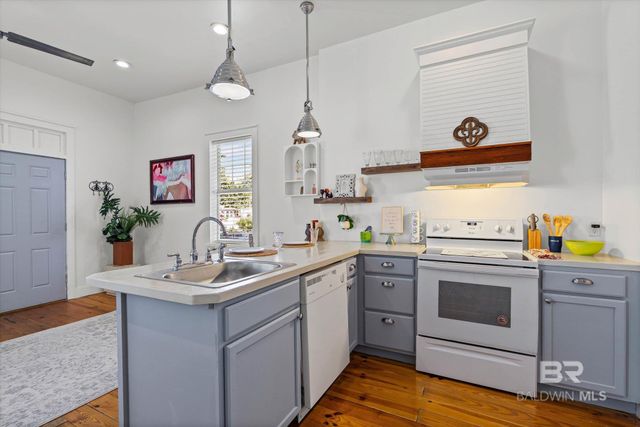 951 Montgomery Street, Mobile, AL 36604