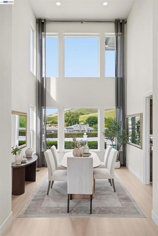 47652 Avalon Heights Ter, Fremont, CA 94539