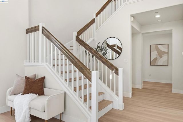 47652 Avalon Heights Ter, Fremont, CA 94539