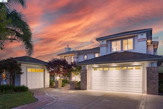 47652 Avalon Heights Ter, Fremont, CA 94539