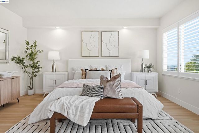 47652 Avalon Heights Ter, Fremont, CA 94539