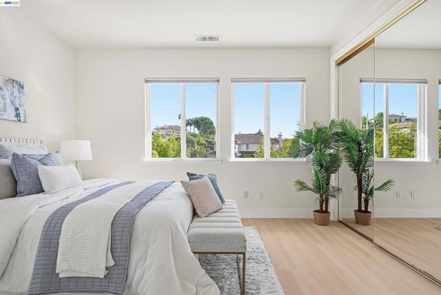 47652 Avalon Heights Ter, Fremont, CA 94539