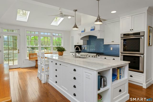 58 Knollwood Lane, Darien, CT 06820