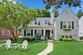 420 Brier Street, Kenilworth, IL 60043