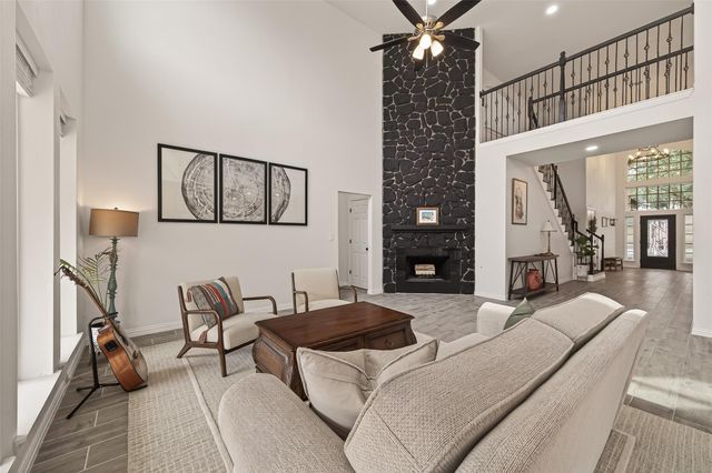 4423 Parkwater Cove Court SE, Sugar Land, TX 77479