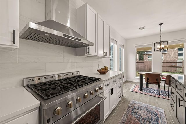 4423 Parkwater Cove Court SE, Sugar Land, TX 77479