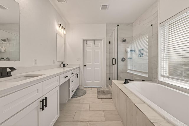 4423 Parkwater Cove Court SE, Sugar Land, TX 77479