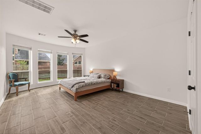 4423 Parkwater Cove Court SE, Sugar Land, TX 77479