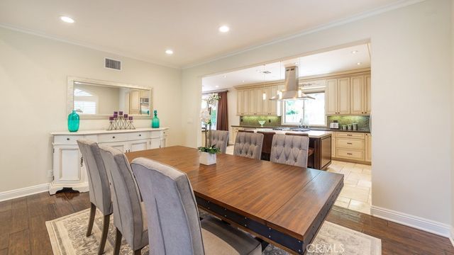 4461 Stern Avenue, Sherman Oaks, CA 91423