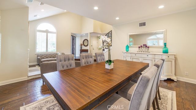 4461 Stern Avenue, Sherman Oaks, CA 91423