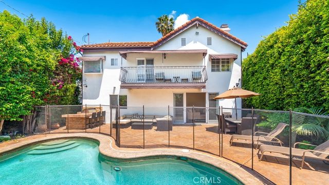 4461 Stern Avenue, Sherman Oaks, CA 91423