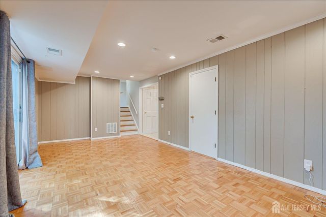 4 Augusta Court, Edison, NJ 08820