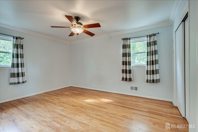 4 Augusta Court, Edison, NJ 08820