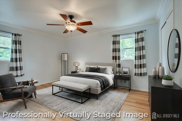 4 Augusta Court, Edison, NJ 08820