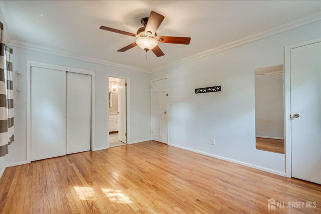 4 Augusta Court, Edison, NJ 08820