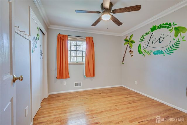 4 Augusta Court, Edison, NJ 08820
