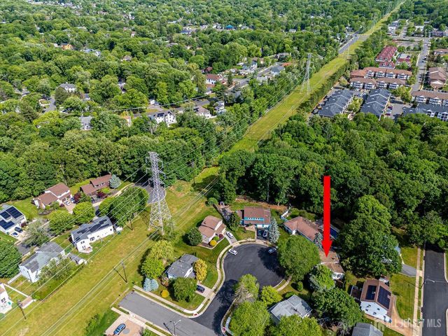 4 Augusta Court, Edison, NJ 08820