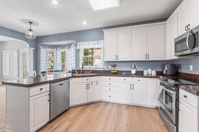 201 Mccleary Court, Cary, NC 27513