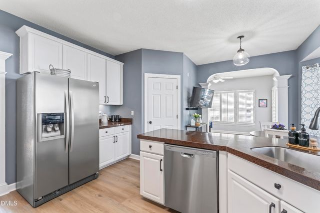 201 Mccleary Court, Cary, NC 27513