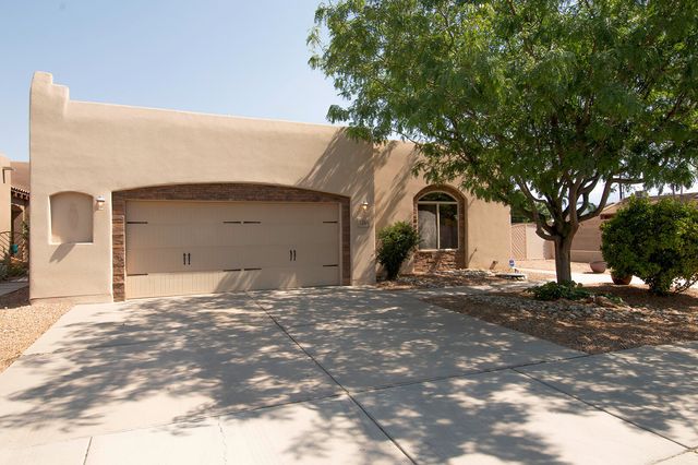 1301 Valle Lane NW, Albuquerque, NM 87107