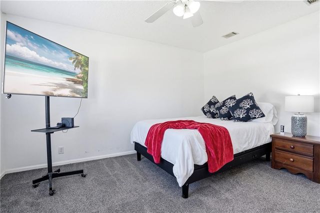 324 Crossbridge Drive, Brunswick, GA 31525