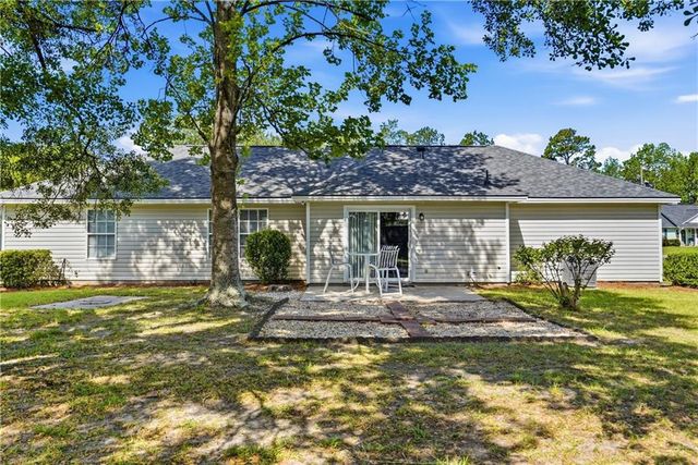324 Crossbridge Drive, Brunswick, GA 31525
