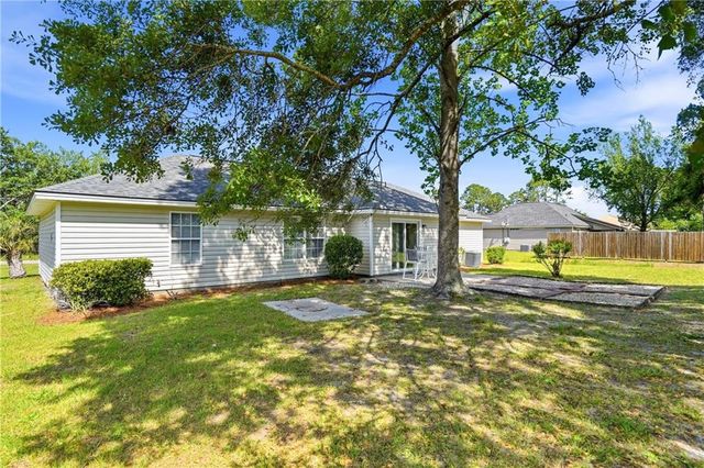 324 Crossbridge Drive, Brunswick, GA 31525