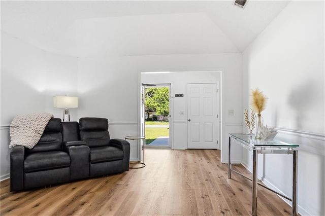 324 Crossbridge Drive, Brunswick, GA 31525