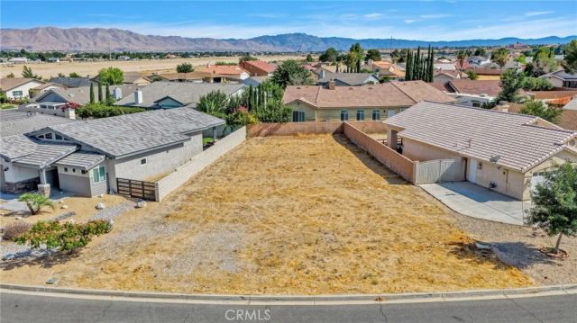 12977 Briarcliff, Victorville, CA 92395