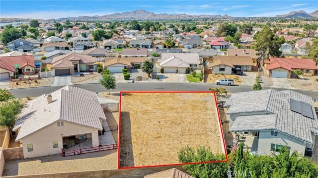 12977 Briarcliff, Victorville, CA 92395