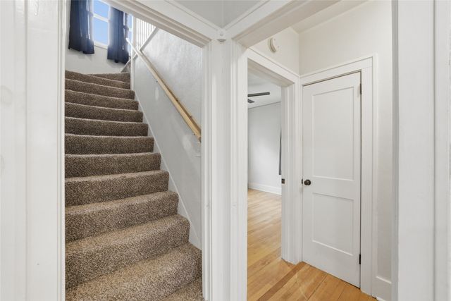 1716 E 14th Street, Des Moines, IA 50316
