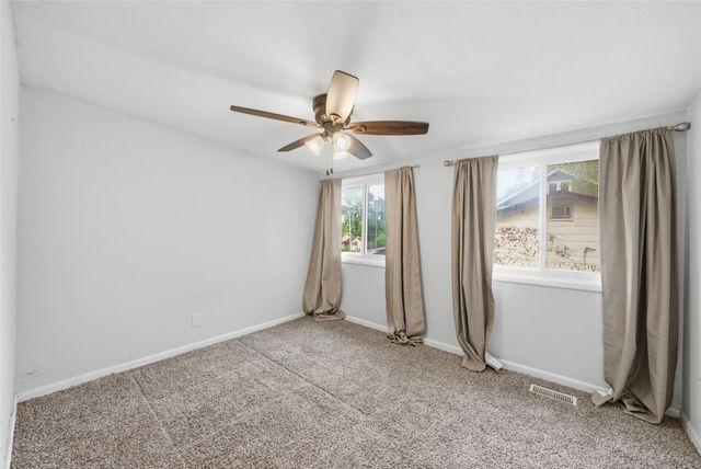 1716 E 14th Street, Des Moines, IA 50316