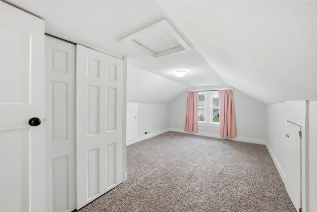 1716 E 14th Street, Des Moines, IA 50316