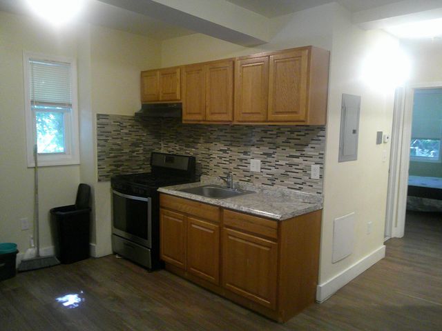 693B Dudley, Boston, MA 02125