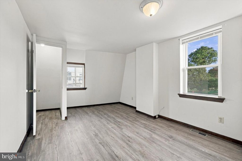 6009 RISING SUN AVE, PHILADELPHIA, PA 19111 — photo 4