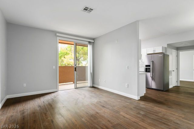 231 West Horizon Ridge Parkway 514, Henderson, NV 89012