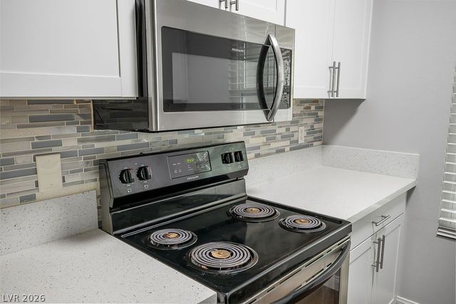 231 West Horizon Ridge Parkway 514, Henderson, NV 89012
