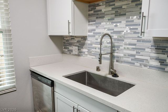 231 West Horizon Ridge Parkway 514, Henderson, NV 89012
