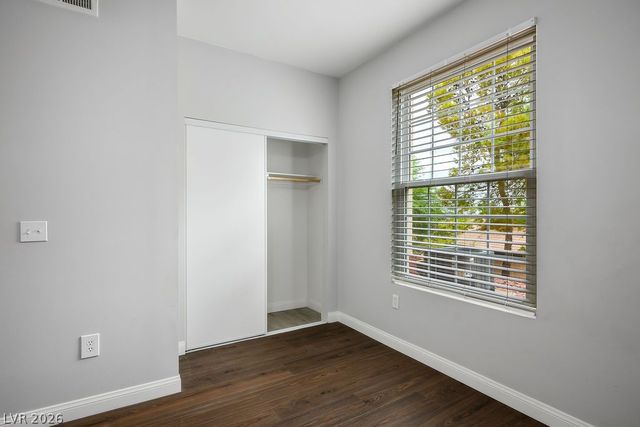 231 West Horizon Ridge Parkway 514, Henderson, NV 89012