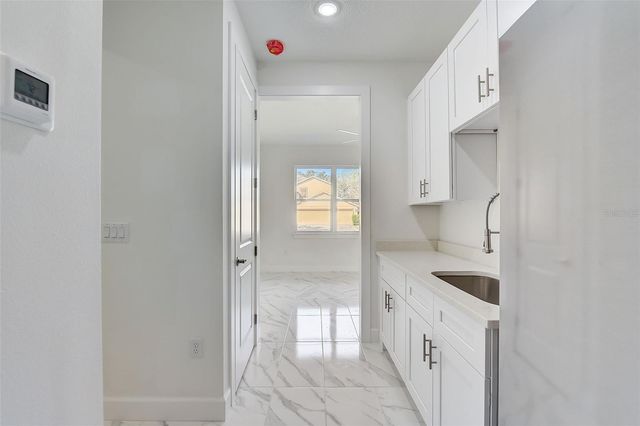 3889 WALKER ROAD, Apopka, FL 32703