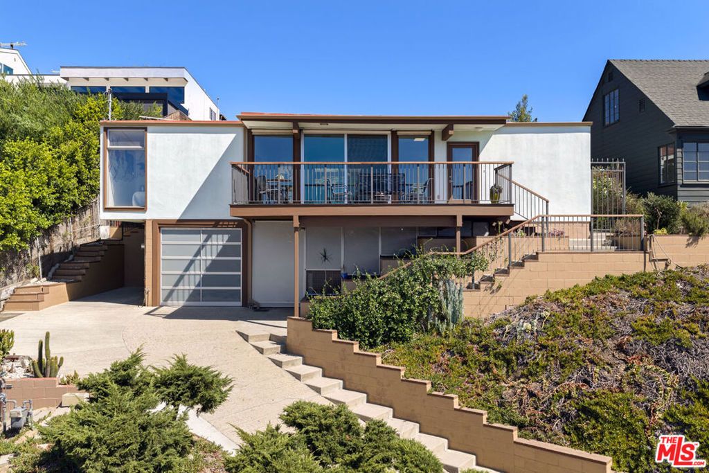 2508 Armstrong Avenue, Los Angeles, CA 90039 — exterior
