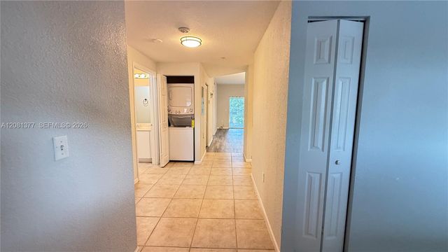 3452 Cypress Trail 203, West Palm Beach, FL 33417
