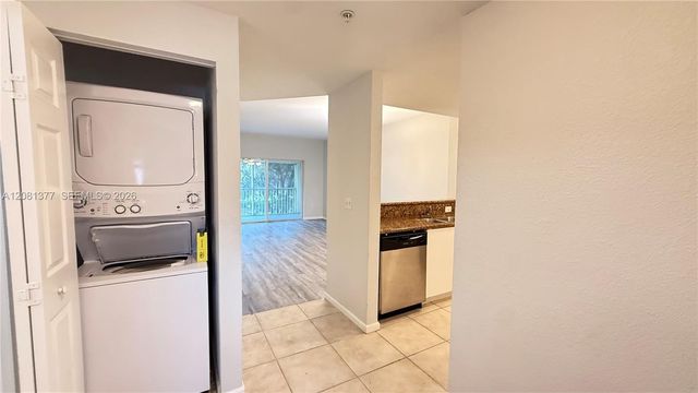 3452 Cypress Trail 203, West Palm Beach, FL 33417