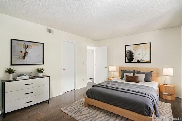 19192 E Wyoming Place 105, Aurora, CO 80017
