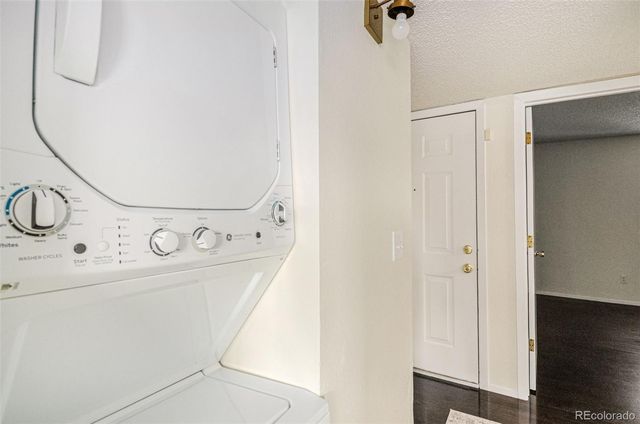 19192 E Wyoming Place 105, Aurora, CO 80017